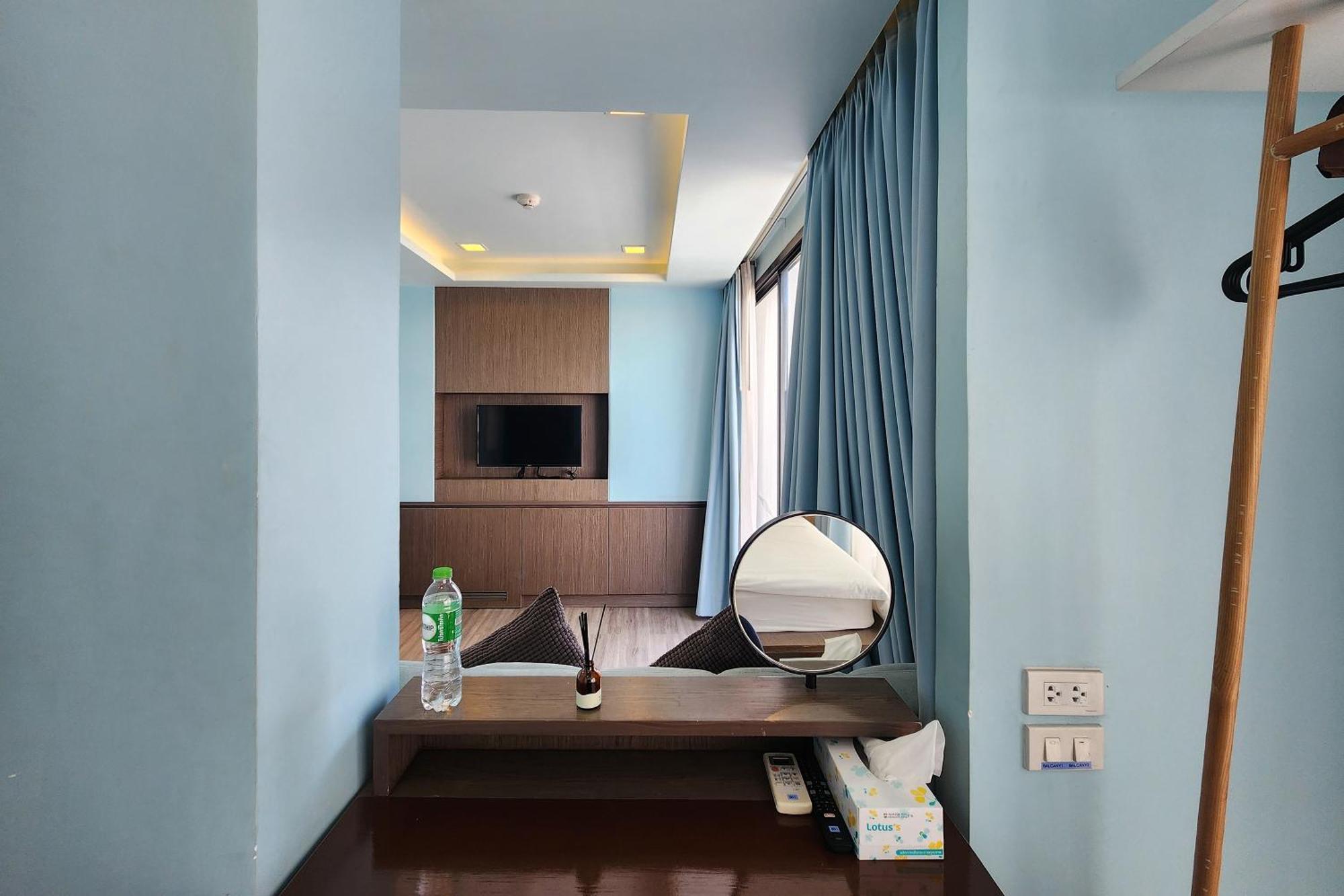 Simply Sleep Hostel Bangkok Esterno foto